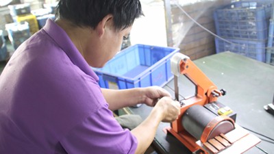 千平米廠(chǎng)房，新型設(shè)備